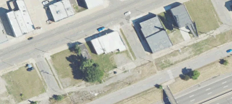Flex Property With Additional Lot
