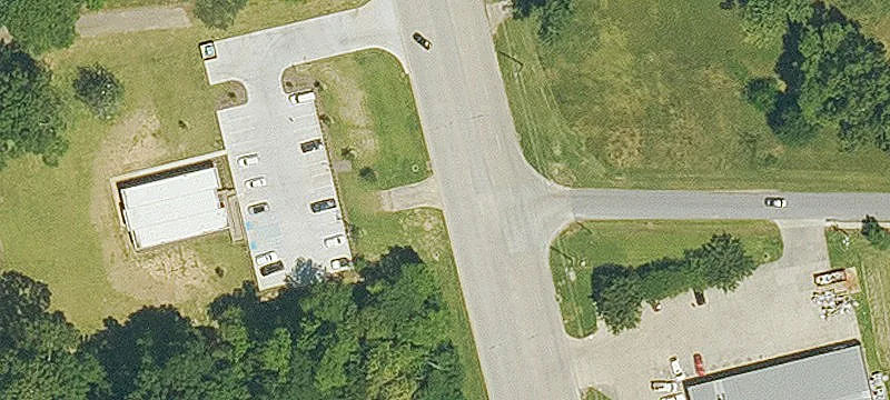 Highway Flex Space With Loading Dock