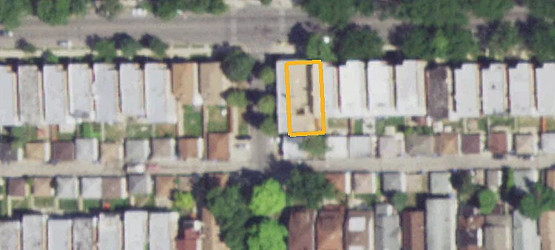 Mixed-Use Property With Four Apartments