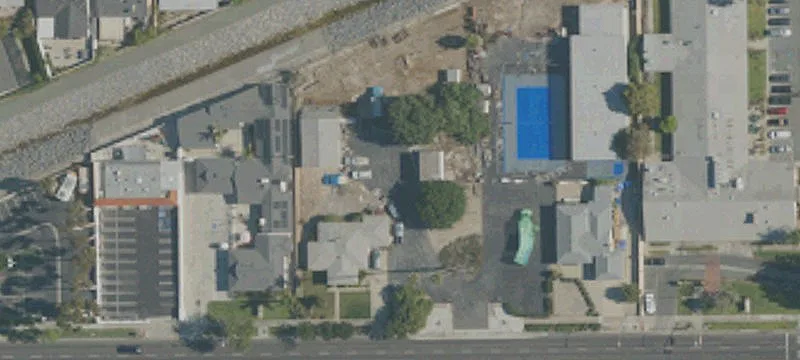 Commercial Land with Thoroughfare Frontage