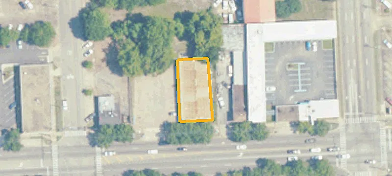 Three-Bay Automotive Service Property
