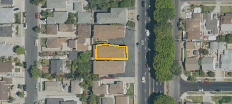 18-Unit Garden Apartment Community
