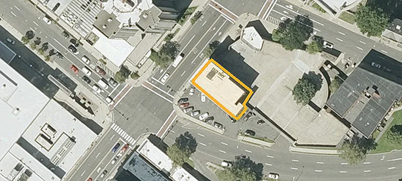 Downtown Office Units with Flexible Layout