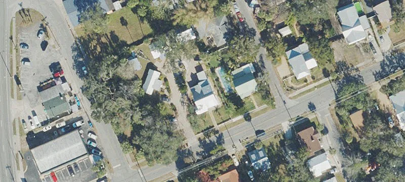 Remodeled Six-Unit Apartment Community