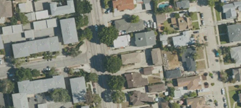 Triplex with Separate Utilities
