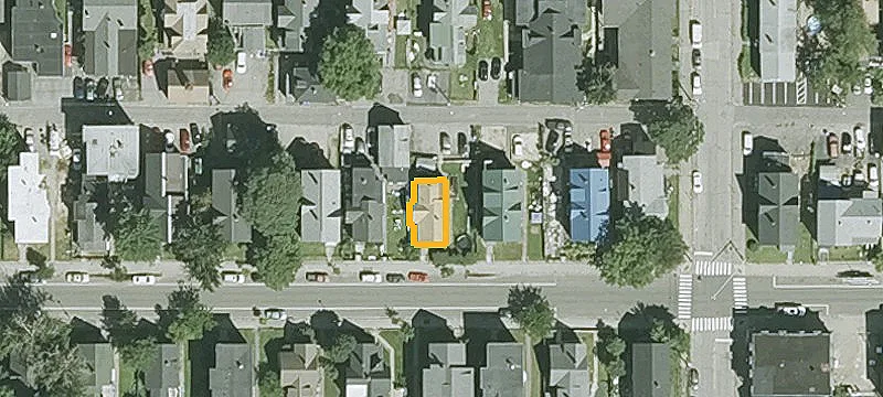 Two-Unit Duplex with Laundry