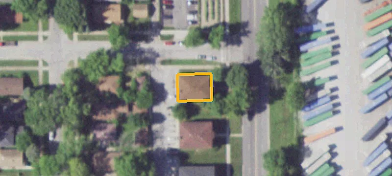 Six-Unit Brick Apartment Building