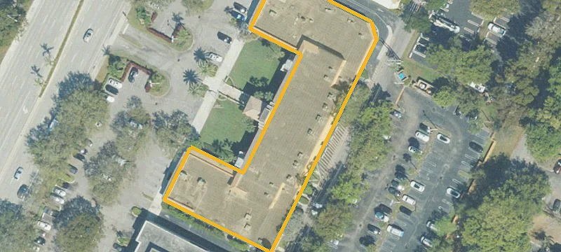 Established Shopping Center Space
