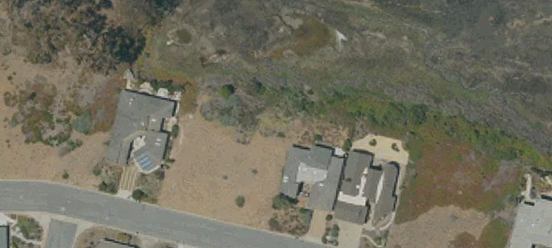 Level Bayfront Land