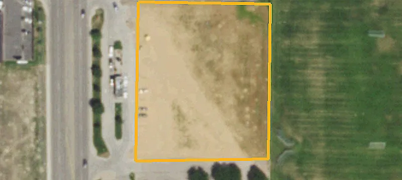 Commercial Land with Avenue Access