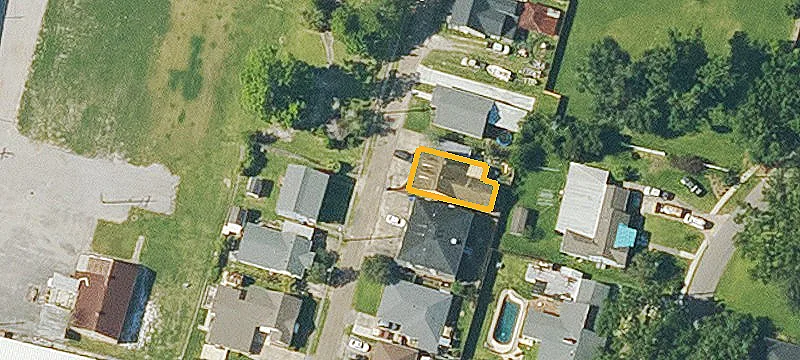 Three-Unit Triplex Near NSU