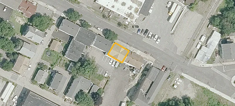 Renovated Mixed-Use Property