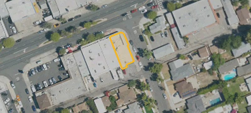Freestanding Retail Building