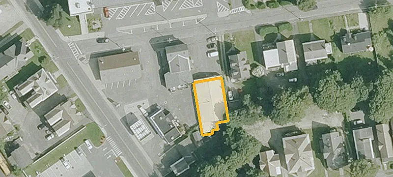 Mixed-Use Property With Apartments