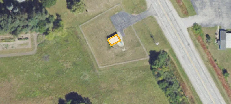 Corner Pizza Restaurant Building