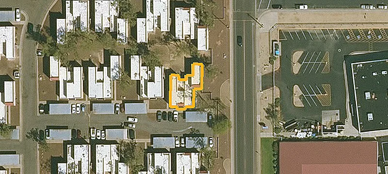 Gated Quadplex With Diverse Unit Mix