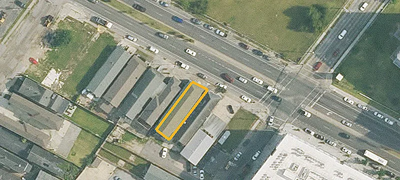 Mixed-Use Building with Multifamily