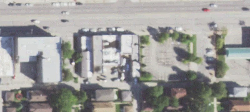 Storefront with Rooftop HVAC