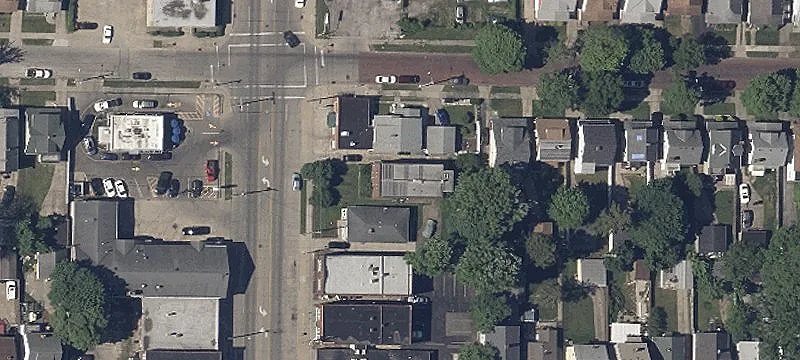 Vacant Four-Unit Apartment Building