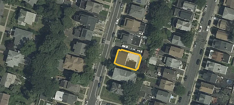 Quadplex With Bonus Space