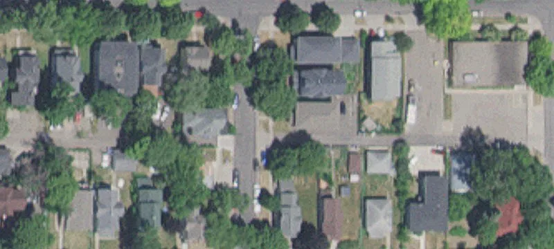 Duplex with Separate Utilities