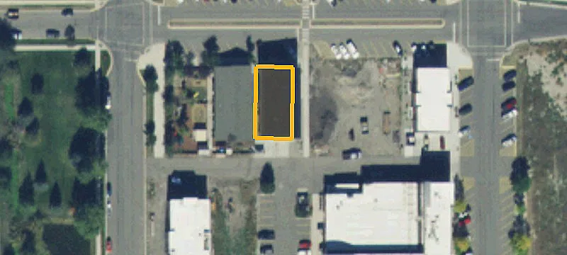 Ground-Level Flex Space