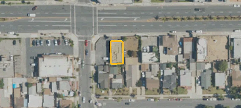 Freestanding Retail Building