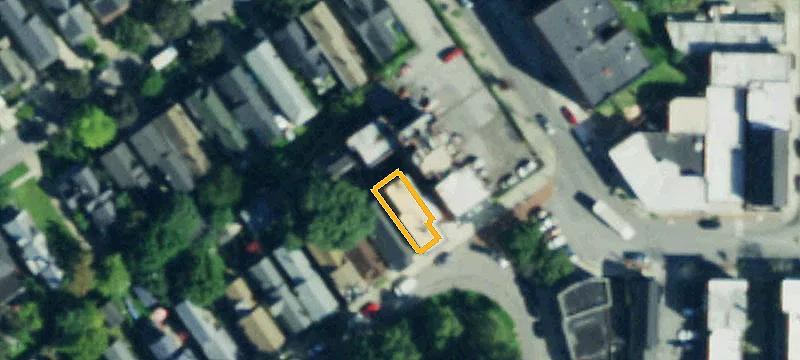 21-Unit Apartment Building