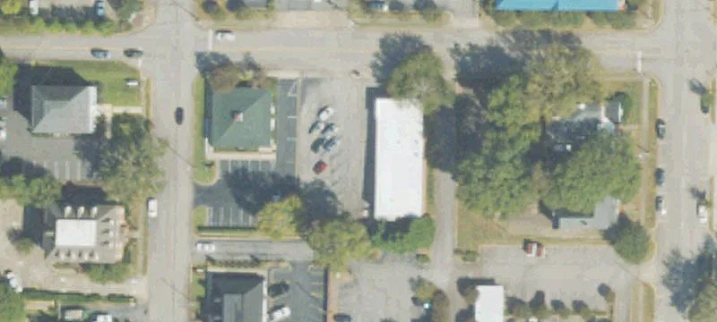 Freestanding Storefront Property