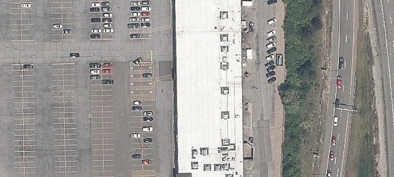 End-Cap Retail Space