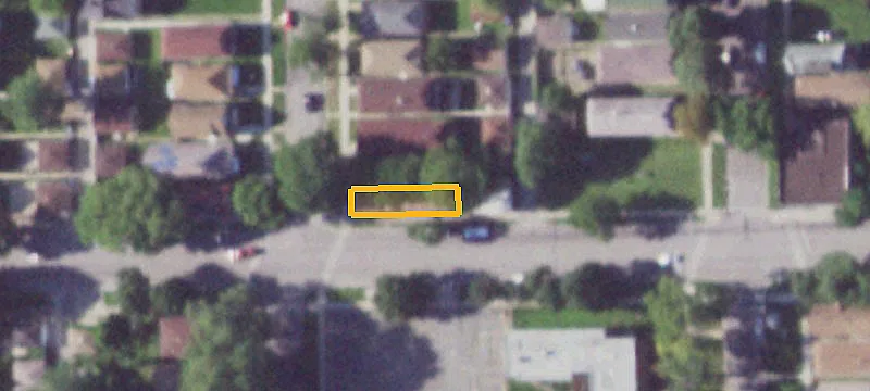Mixed-Use Property with Apartment