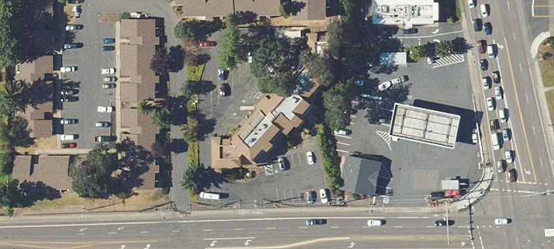 Mixed-Use Zoned Office Building