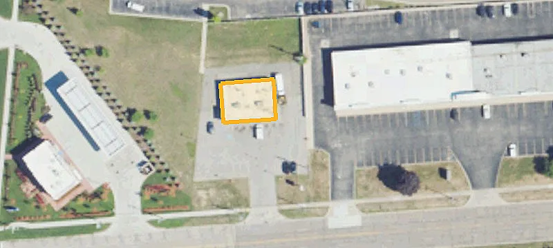 Freestanding Convenience Store Building