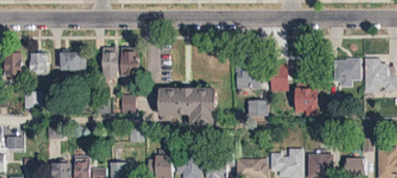 18-Unit Apartment Building