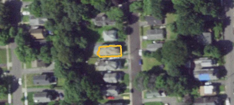 Tenant-Occupied Duplex with Parking