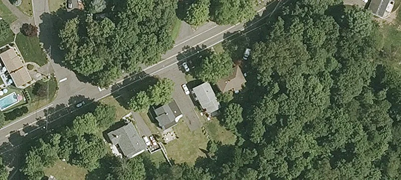 Renovated Duplex With Separate Utilities