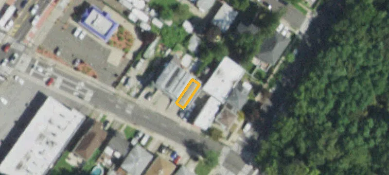 Column-Free Garage Warehouse