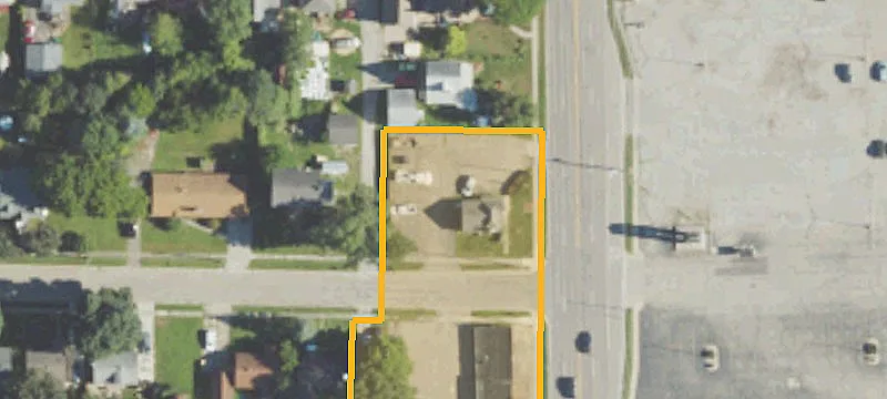 Office Units on Corner Lot