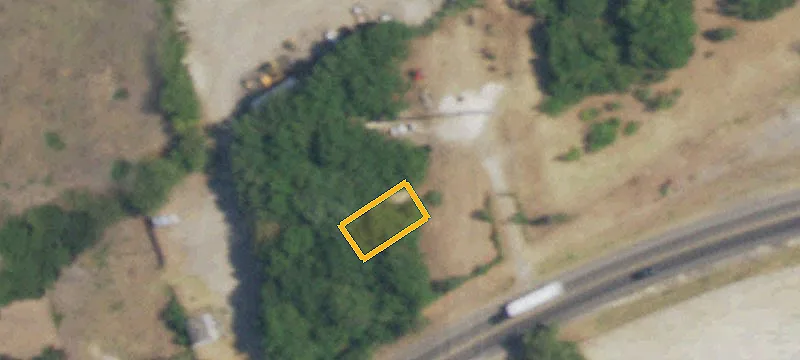Commercial Land Near Interstate