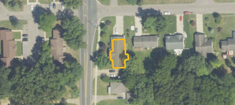 Walkout Duplex With Three-Car Garage