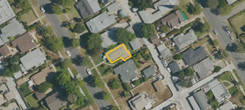 Duplex on Large Lot
