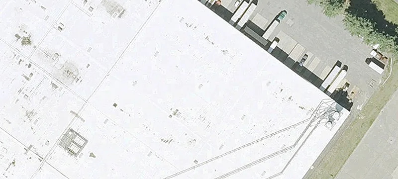 Manufacturing Facility with Distribution Space