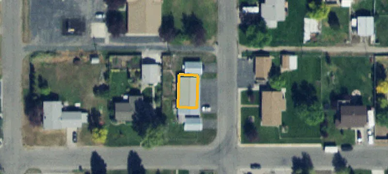 Residential Income Property Near Golf Course