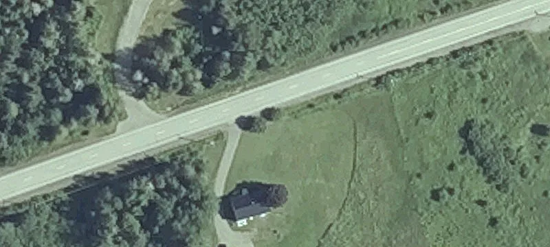 Restaurant Property with Pond