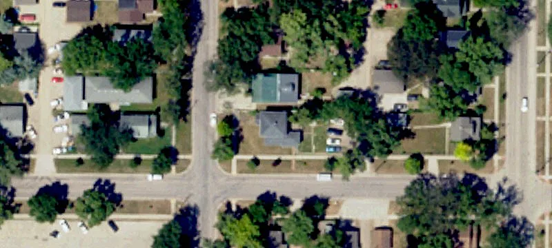 Duplex With Flexible Lower Level