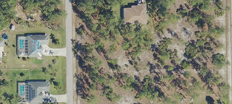 820 Hamilton Ave, Lehigh Acres, FL