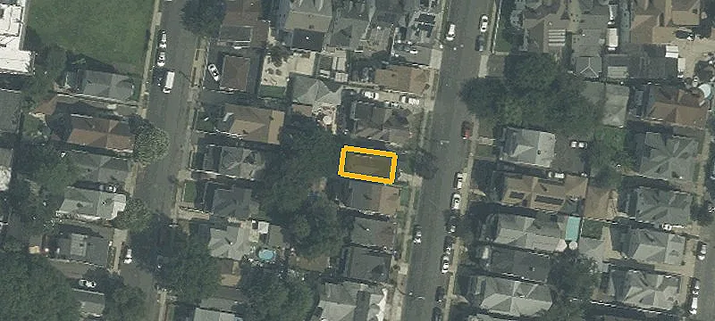 Multifamily Property with Rear Yard