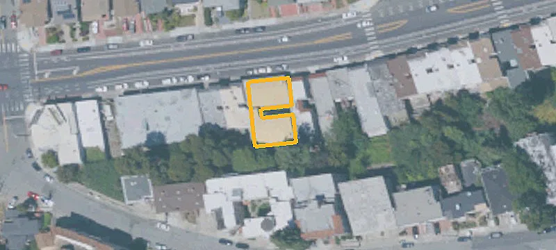 Eight-Unit Apartment Building