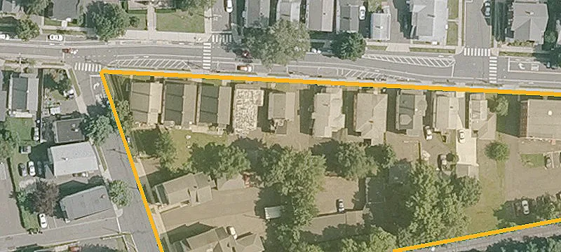 Three-Unit Colonial Triplex