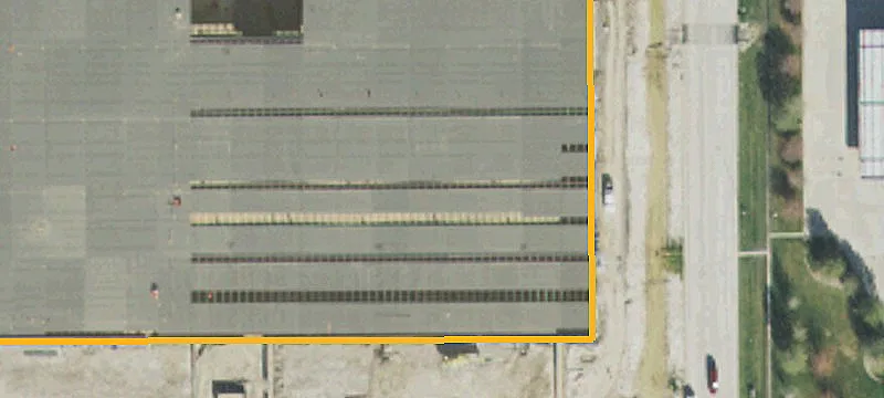 Rear-Load Distribution Center